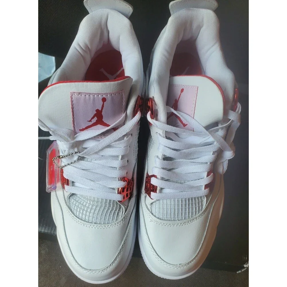 Jordan 4 Retro Metallic Red. Size 10